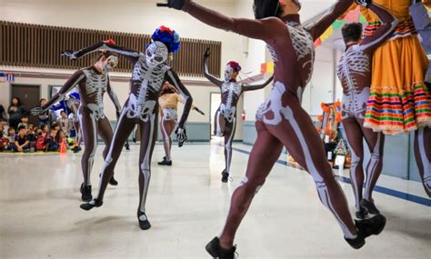 Photos: Oakland Ballet brings a Day of the Dead celebration to San Leandro school